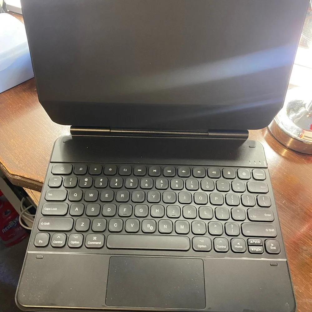 Keyboard case for iPad Pro 12.9” ONLY